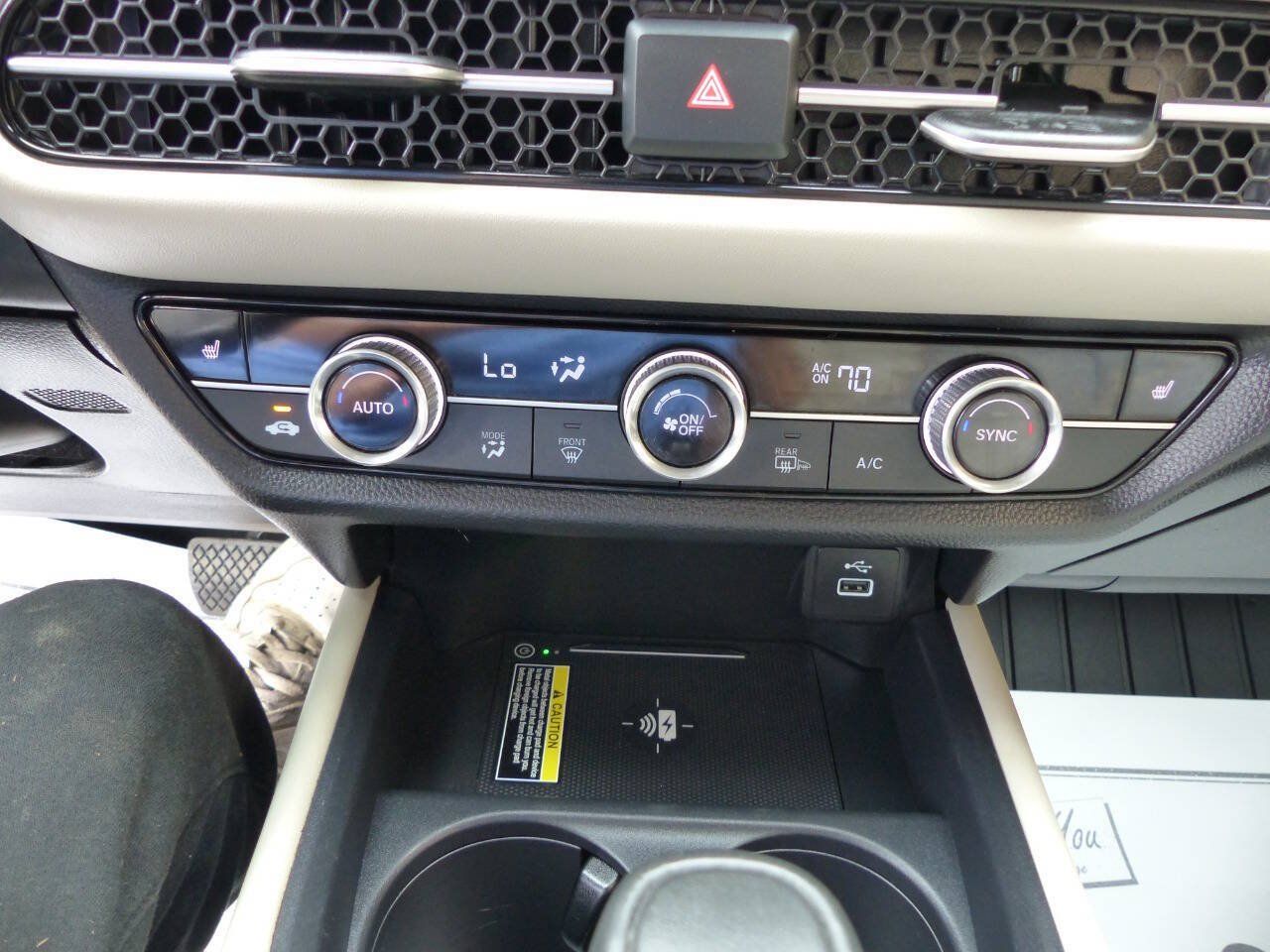 Used 2024 Honda HR-V EX-L image 32
