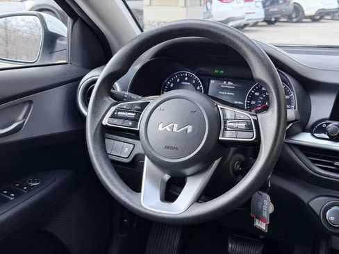 Used 2024 Kia Forte LXS image 33