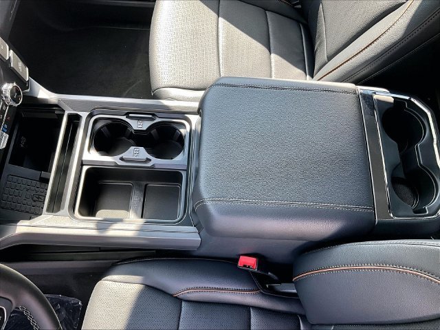 New 2026 Ford F350 Lariat w/ Black Appearance Package AWD/4WD image 24