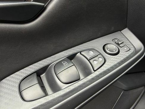 New 2025 Nissan Sentra S image 18