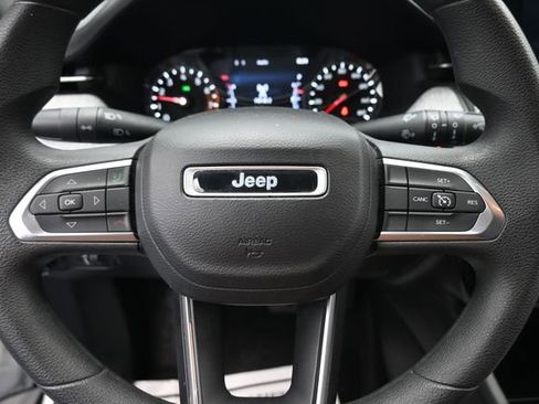 Used 2023 Jeep Compass Sport AWD/4WD image 14