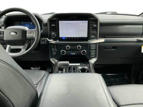 Used 2025 Ford F150 Lariat w/ Equipment Group 501A Mid AWD/4WD image 12