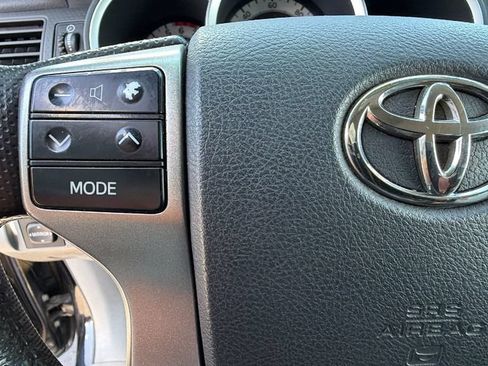 Used 2012 Toyota Tacoma 2WD Double Cab w/ Convenience Pkg image 18