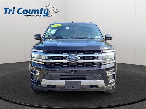 Used 2022 Ford Expedition Limited image 2