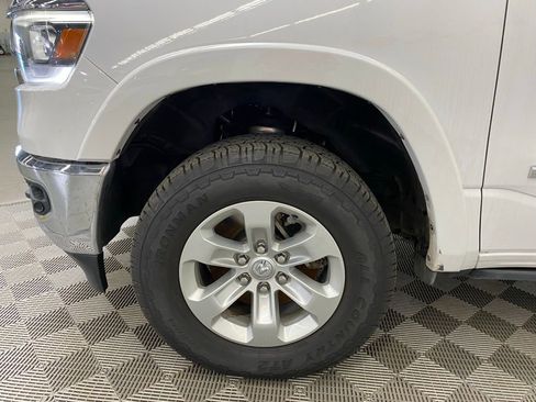 Used 2020 RAM 1500 Laramie AWD/4WD image 39