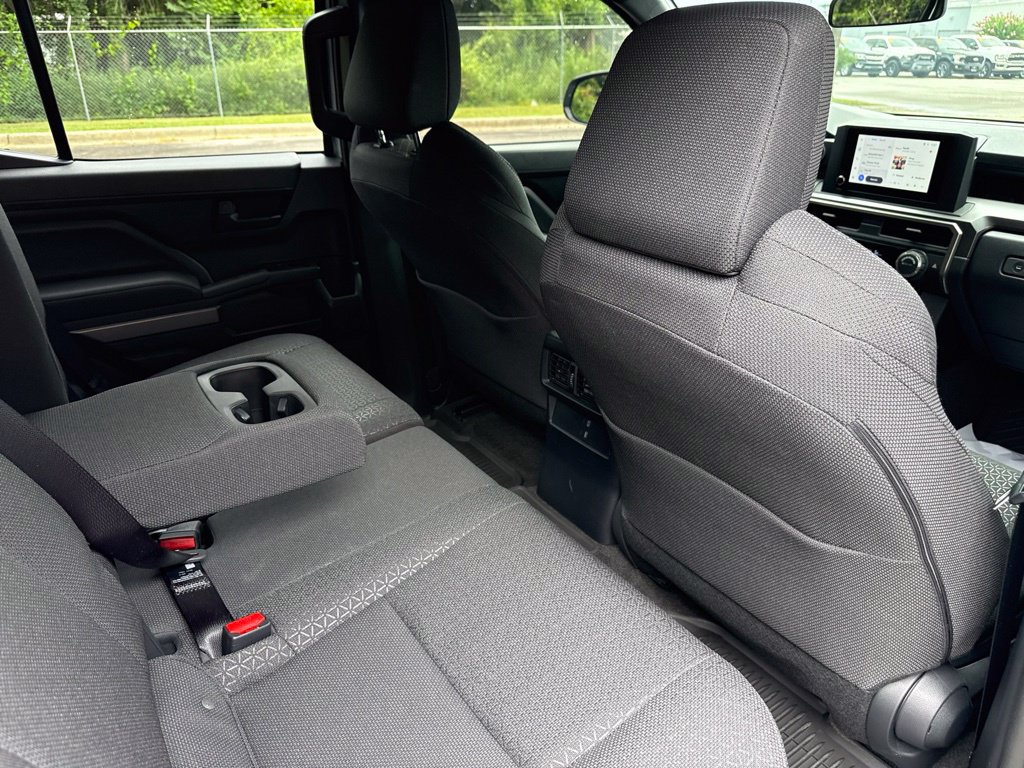 Used 2026 Toyota 4Runner SR5 AWD/4WD image 13