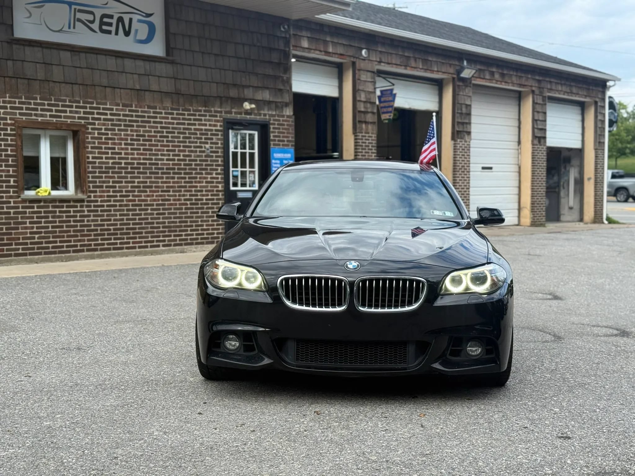 Used 2016 BMW 535i Sedan RWD image 3