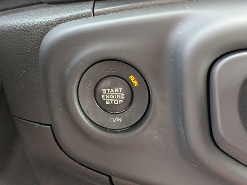 Used 2020 Jeep Wrangler Unlimited Sport S AWD/4WD image 27