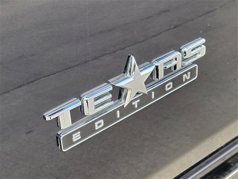 Used 2024 Chevrolet Silverado 2500 LTZ w/ LTZ Texas Edition AWD/4WD image 11