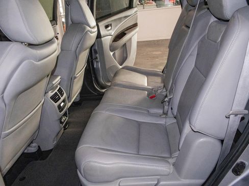 Used 2019 Acura MDX FWD image 14