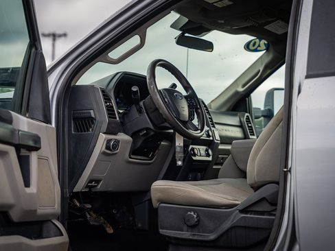 Certified 2020 Ford F250 XL w/ STX Appearance Package image 19