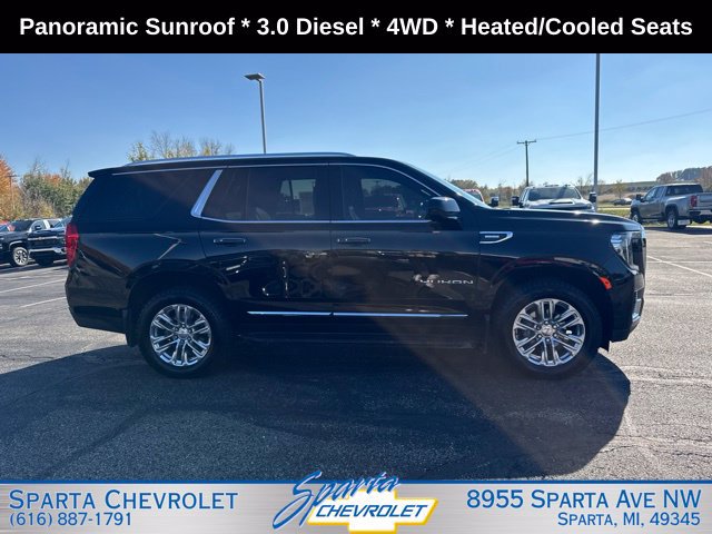 Used 2021 GMC Yukon SLT AWD/4WD image 2