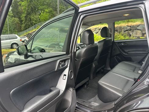 Used 2015 Subaru Forester 2.0XT Touring w/ Eyesight & Navigation System AWD/4WD image 12