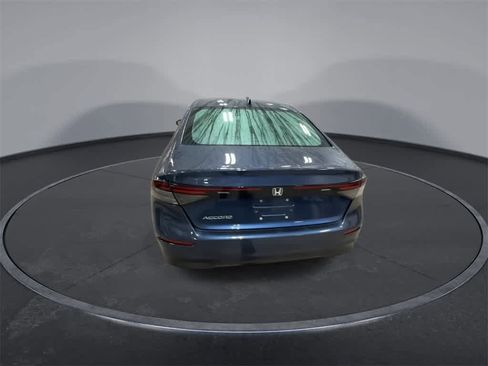 Used 2023 Honda Accord EX image 7