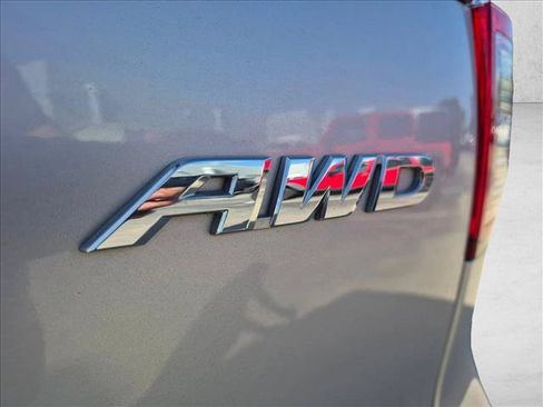 Used 2015 Honda CR-V LX image 11