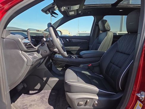 New 2026 Buick Enclave Avenir w/ Super Cruise Package FWD image 10