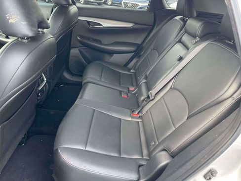 Used 2019 INFINITI QX50 Luxe FWD image 15