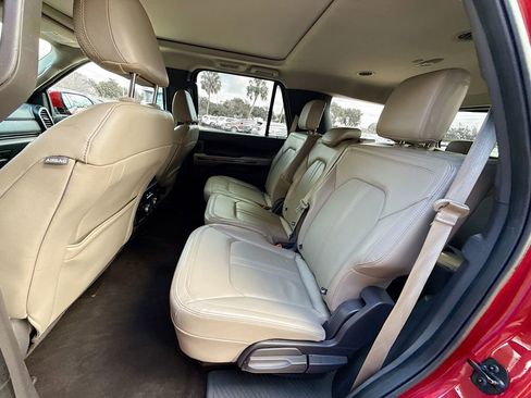 Used 2021 Ford Expedition Limited image 27