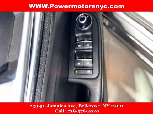 Used 2022 Alfa Romeo Giulia Sprint image 31