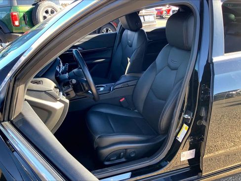 Used 2021 Cadillac CT4 Premium Luxury image 7