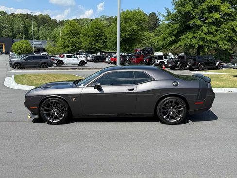 Used 2023 Dodge Challenger R/T Scat Pack w/ Scat Pack Stripe RWD image 2
