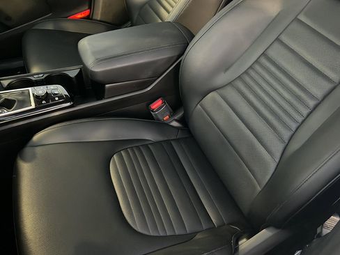 Used 2023 Kia Sportage SX FWD image 31