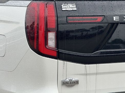 New 2026 Ford Expedition Max King Ranch AWD/4WD image 10
