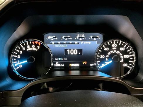 Used 2018 Ford F150 Platinum w/ Equipment Group 701A Luxury AWD/4WD image 24