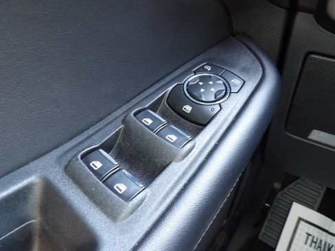 Used 2024 Ford Edge SE w/ Black Appearance Package AWD/4WD image 23