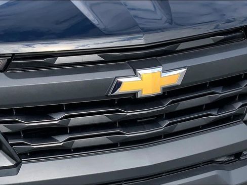 Used 2024 Chevrolet Colorado W/T image 29