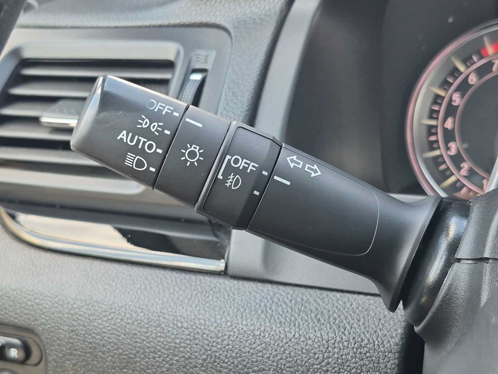 Used 2017 Honda Pilot Elite image 26