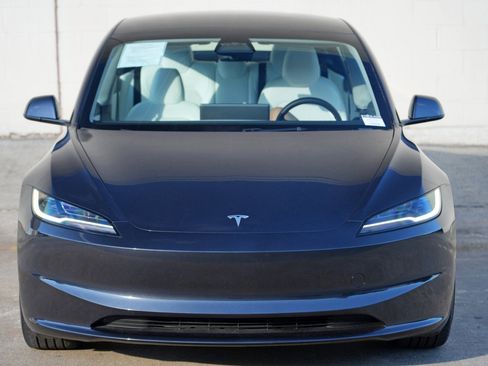 Used 2024 Tesla Model 3 RWD image 49