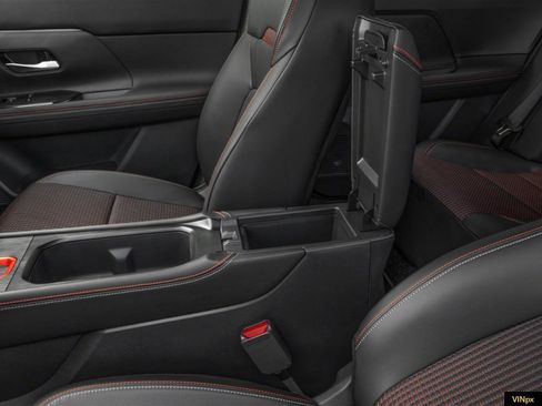 New 2026 Nissan Kicks SR AWD/4WD image 12