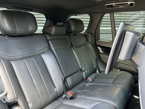 Used 2024 Land Rover Range Rover Autobiography AWD/4WD image 28