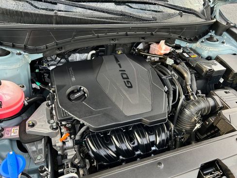 Used 2024 Hyundai Santa Cruz SE image 30