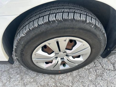 Used 2013 Subaru Outback 2.5i image 8