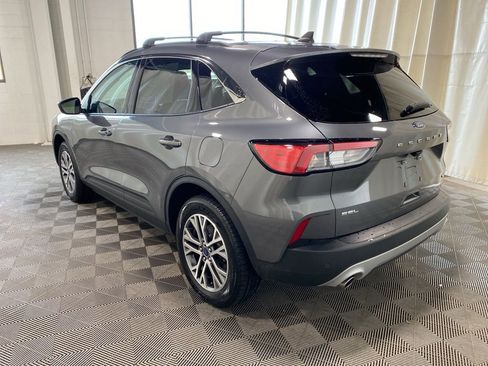 Used 2022 Ford Escape SEL w/ Technology Package AWD/4WD image 5