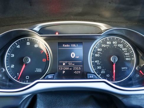 Used 2015 Audi A4 2.0T Premium image 31