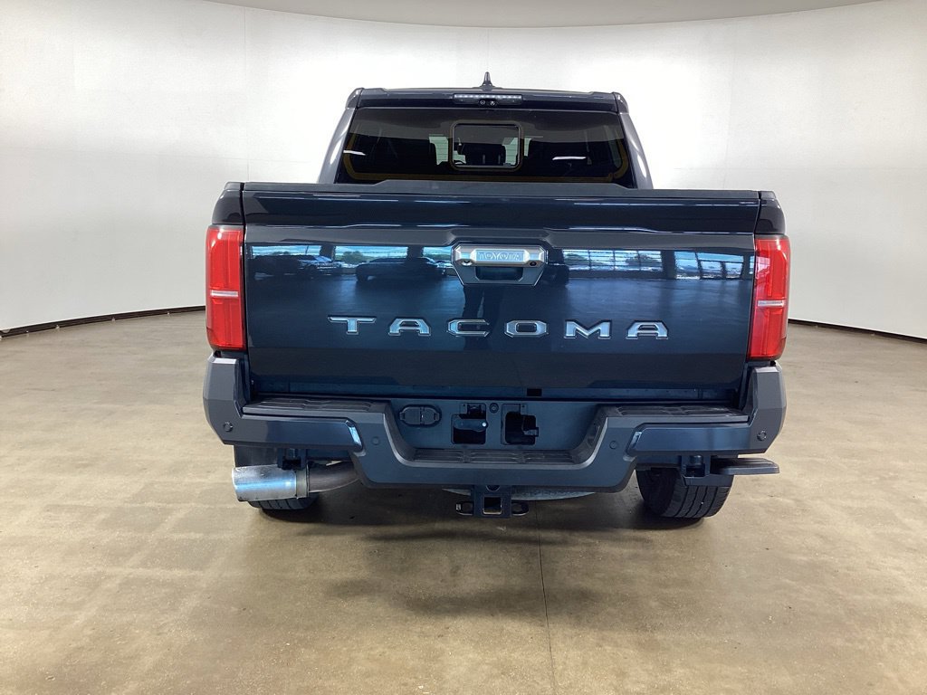 Used 2024 Toyota Tacoma Limited w/ Limited Package (LT) AWD/4WD image 7