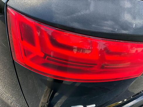 Used 2017 Audi Q7 3.0T Prestige AWD/4WD image 29