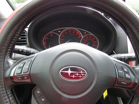 Used 2014 Subaru Impreza WRX Limited AWD/4WD image 12