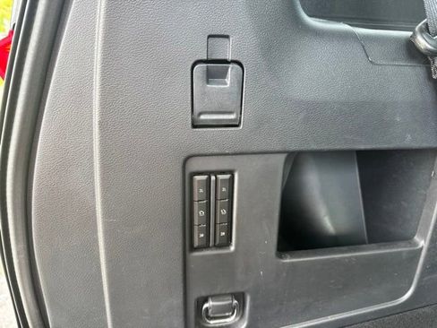 Used 2024 Lincoln Navigator Premiere AWD/4WD image 12