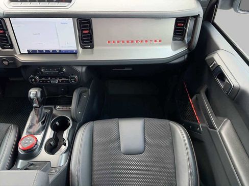 Used 2024 Ford Bronco Raptor AWD/4WD image 13