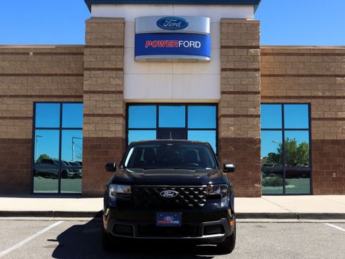 New 2026 Ford Maverick XLT FWD image 3