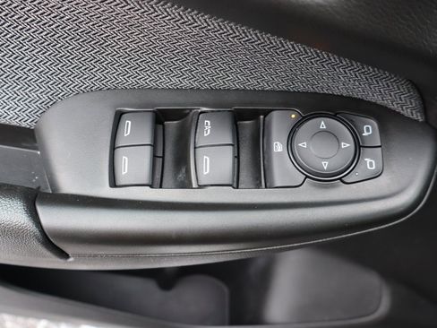 Used 2024 Chevrolet TrailBlazer LT image 24