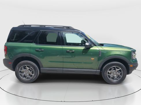 Used 2023 Ford Bronco Sport Badlands AWD/4WD image 2