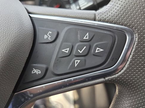 Used 2022 Chevrolet Malibu LT FWD image 14