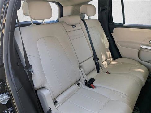 Used 2023 Mercedes-Benz GLB 250 image 17