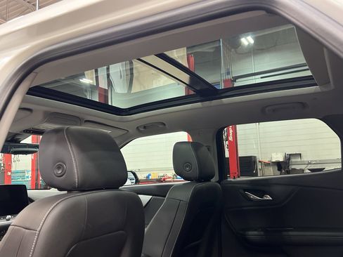 Used 2024 Chevrolet Blazer LT w/ Sound & Technology Package image 38