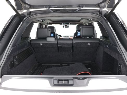 Used 2020 Land Rover Range Rover SV Autobiography Dynamic image 63